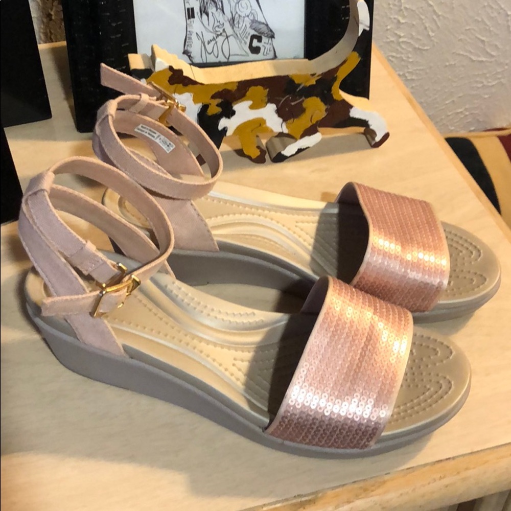 Croc Wedges